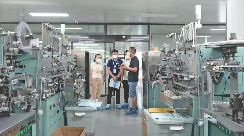 ���Ρ�������֮������ʯ ��ɽ���͹�ҵ������쳵��