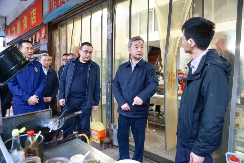 4��3�գ��¾�����¹��԰ũó�г����С�